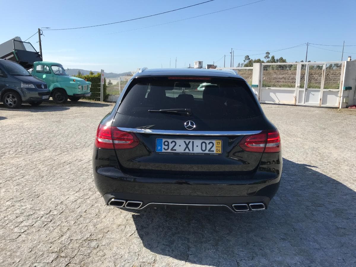 Mercedes-Benz C200D KIT AMG  · Ano 2017 — imagen 5