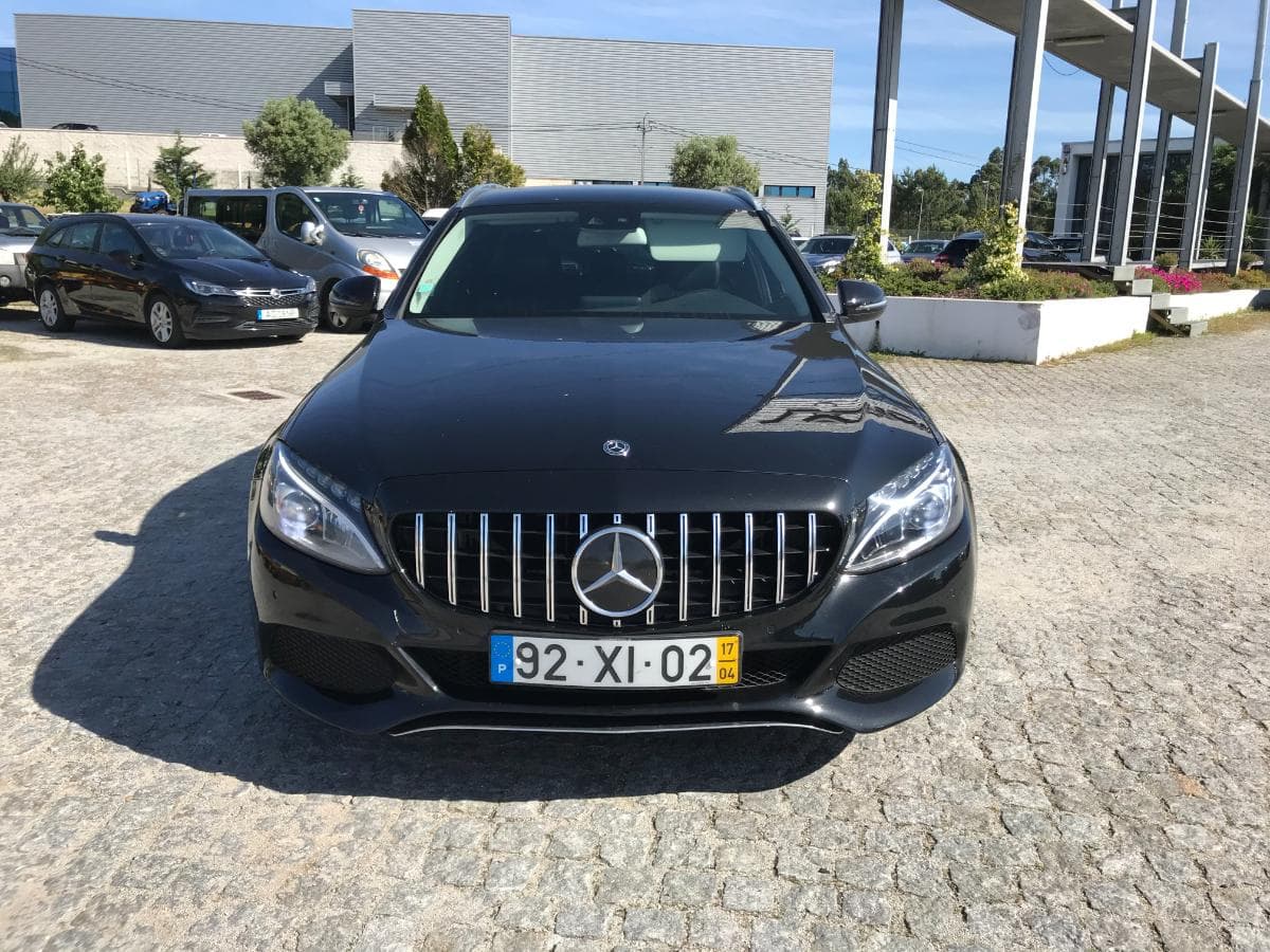 Mercedes-Benz C200D KIT AMG  · Ano 2017 — imagen 2