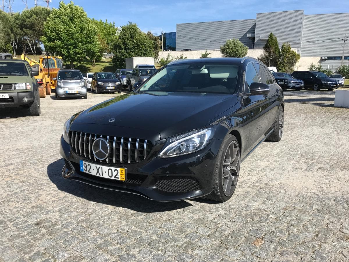 Mercedes-Benz C200D KIT AMG  · Ano 2017 — imagen 3