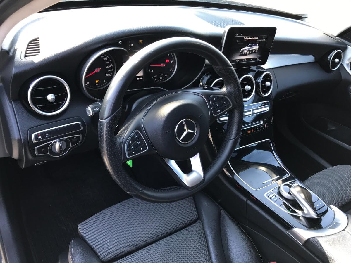 Mercedes-Benz C200D KIT AMG  · Ano 2017 — imagen 21