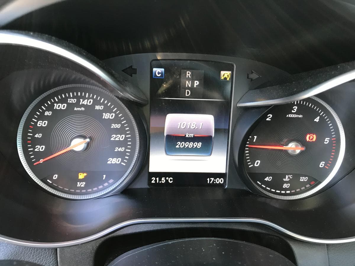 Mercedes-Benz C200D KIT AMG  · Ano 2017 — imagen 23