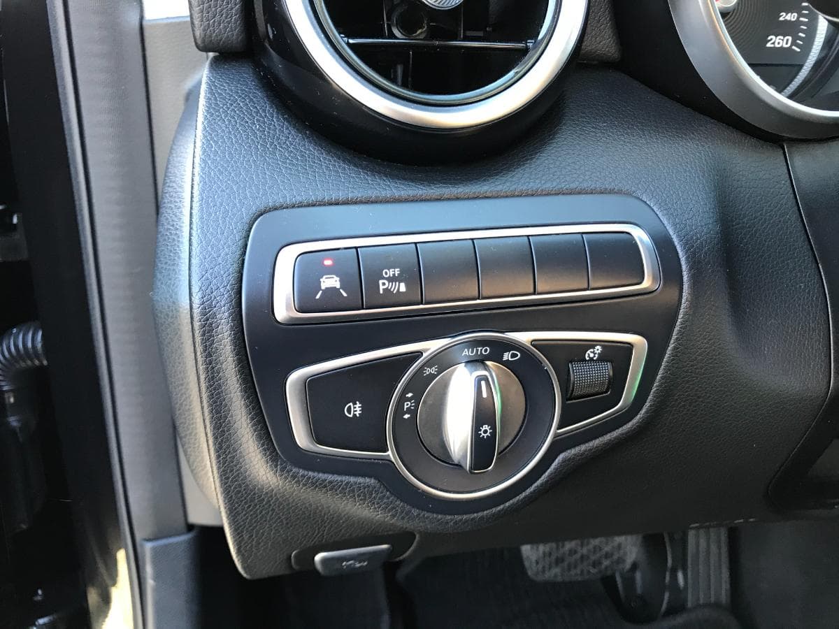 Mercedes-Benz C200D KIT AMG  · Ano 2017 — imagen 26