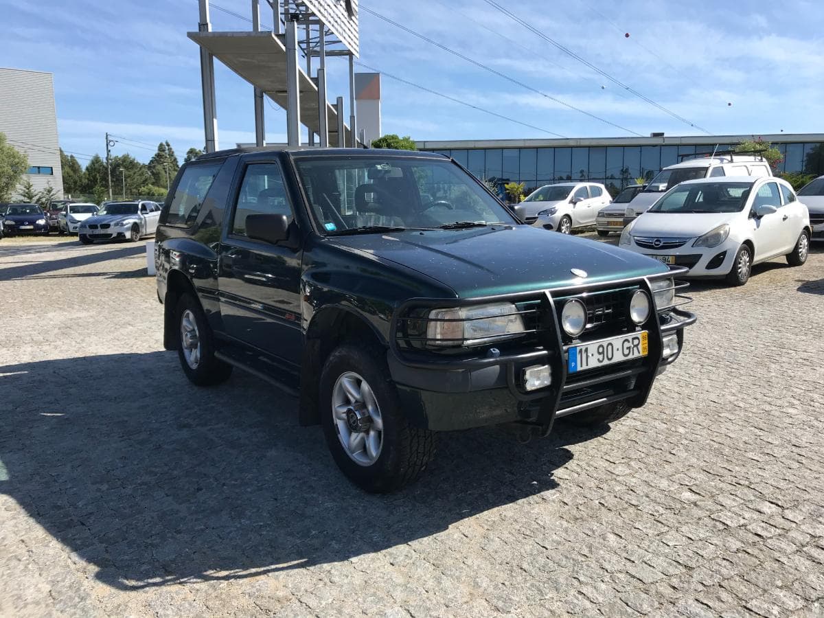 Opel Frontera 2.8 TD · Ano 1996 — imagem 1