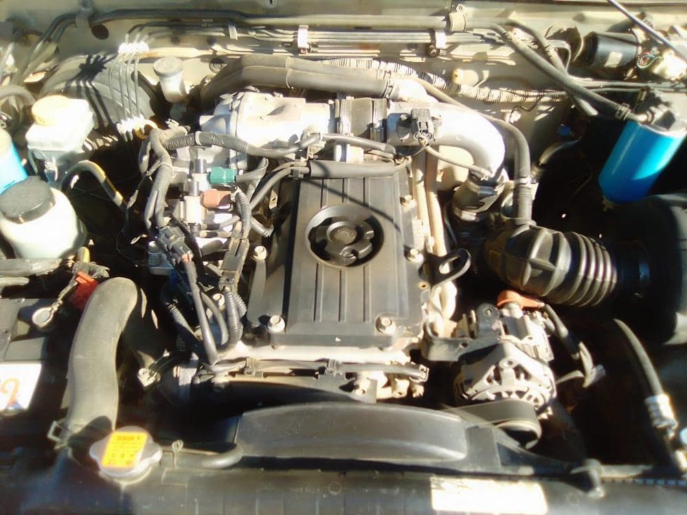 Nissan HardBody · — imagen 13