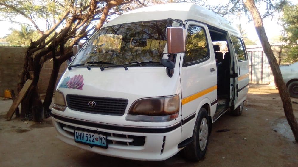 Toyota Hiace · — imagem 12
