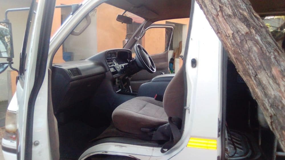 Toyota Hiace · — imagem 17