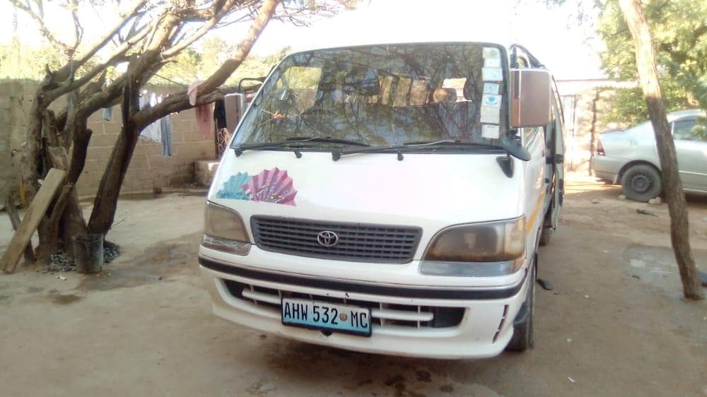 Toyota Hiace · — imagem 15