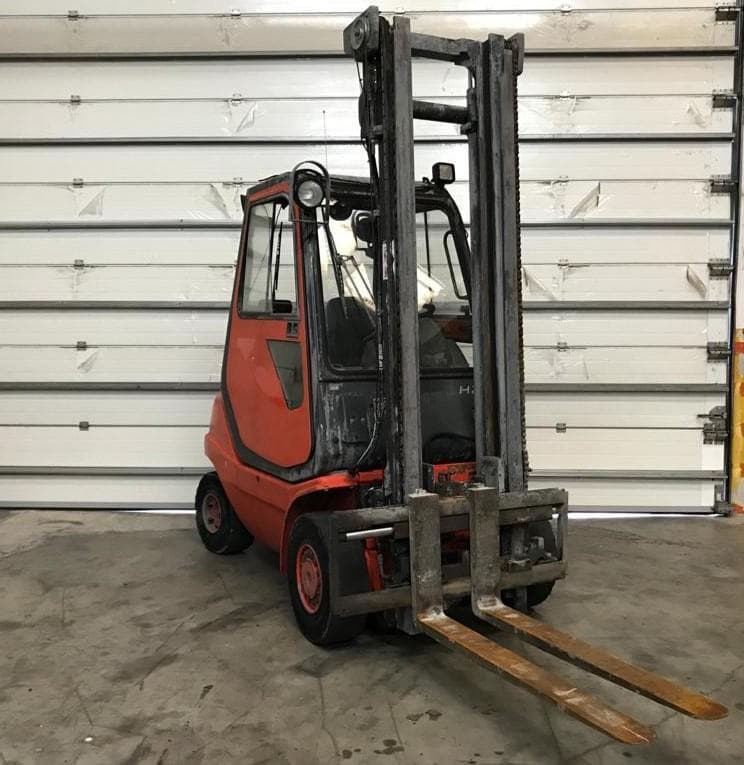 Empilhador Linde H25D-03 · Ano 2002 — imagem 2