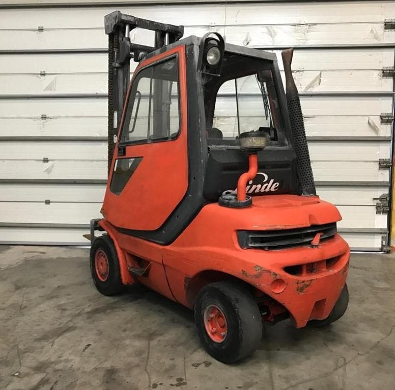 Empilhador Linde H25D-03 · Ano 2002 — imagem 4