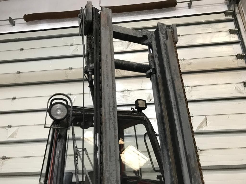 Empilhador Linde H25D-03 · Ano 2002 — imagem 5