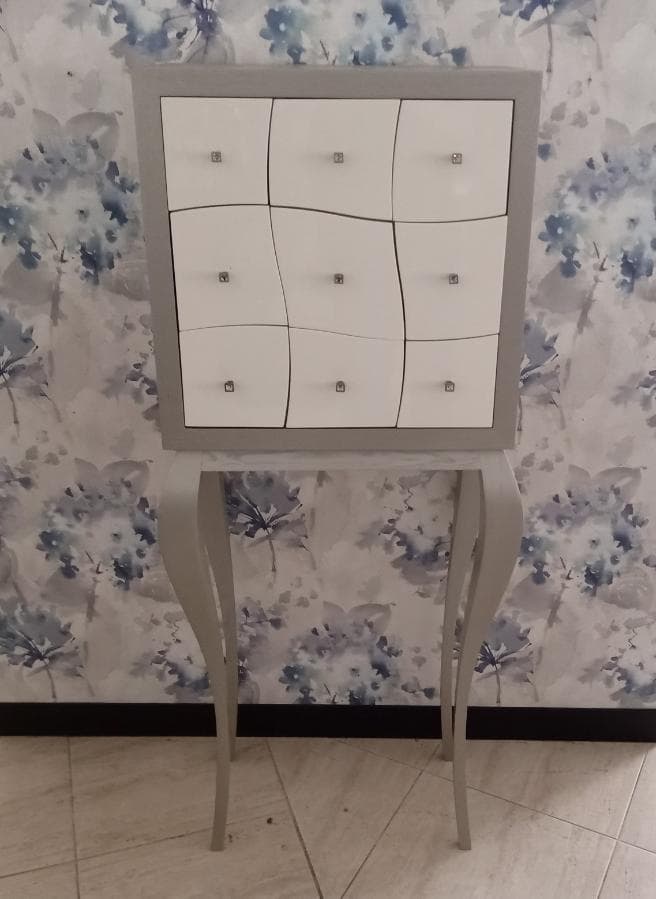 Mobiliário e Decoração ·