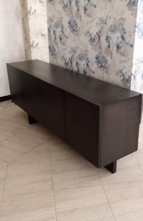 Mobiliario y Decoración · — imagen 2