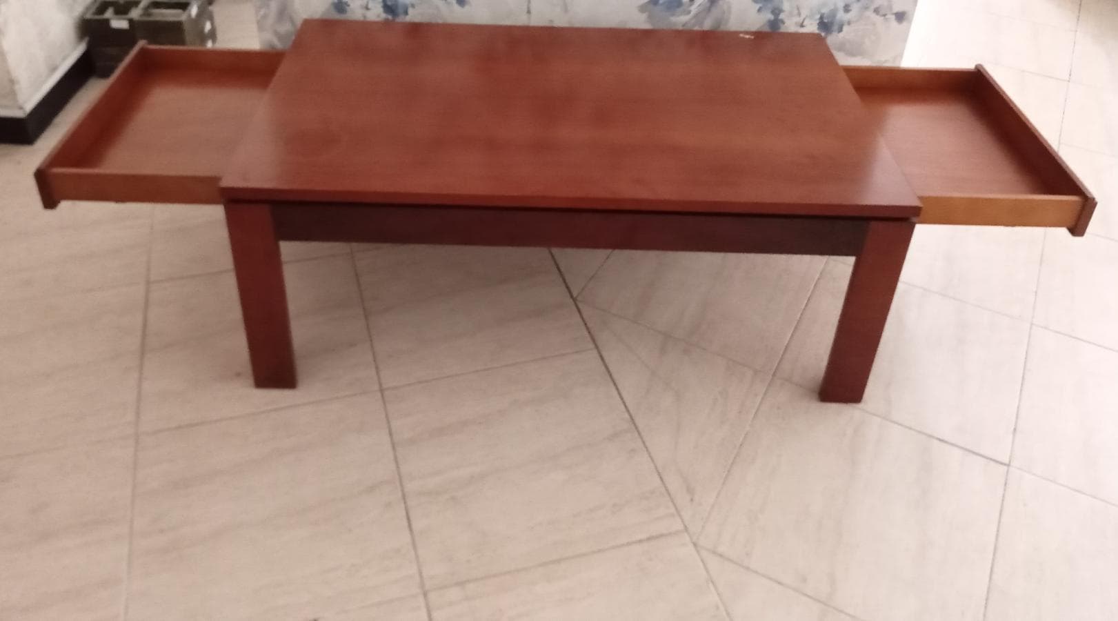 Mesa em Madeira — imagem 3