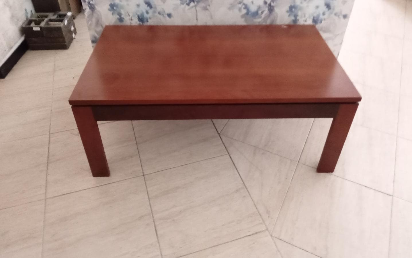 Mesa em Madeira