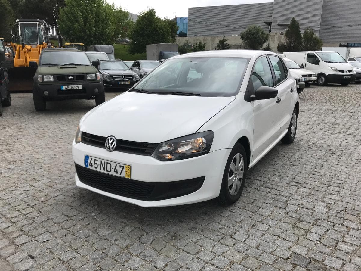 Volkswagen Polo 1.2 TDI · Ano 2012 — image 3