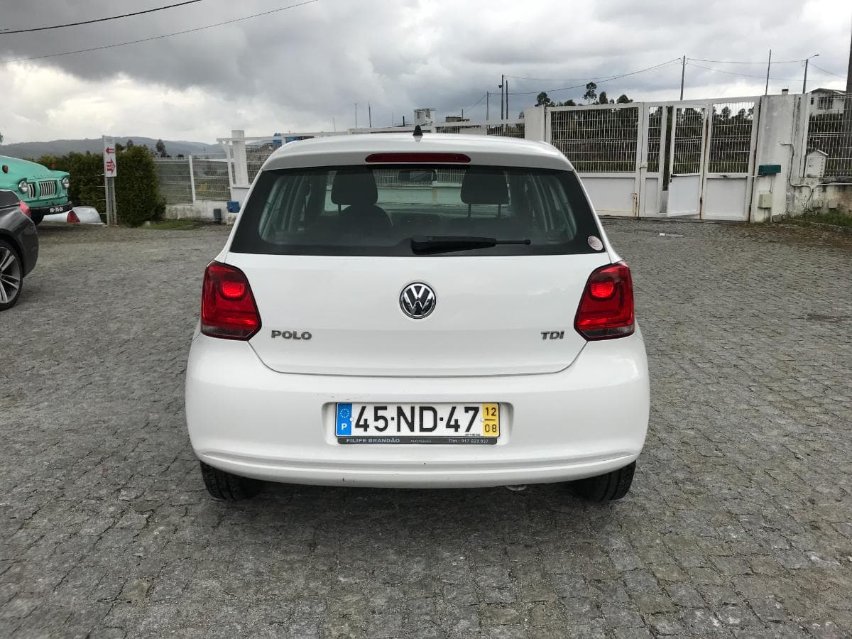 Volkswagen Polo 1.2 TDI · Ano 2012 — image 5