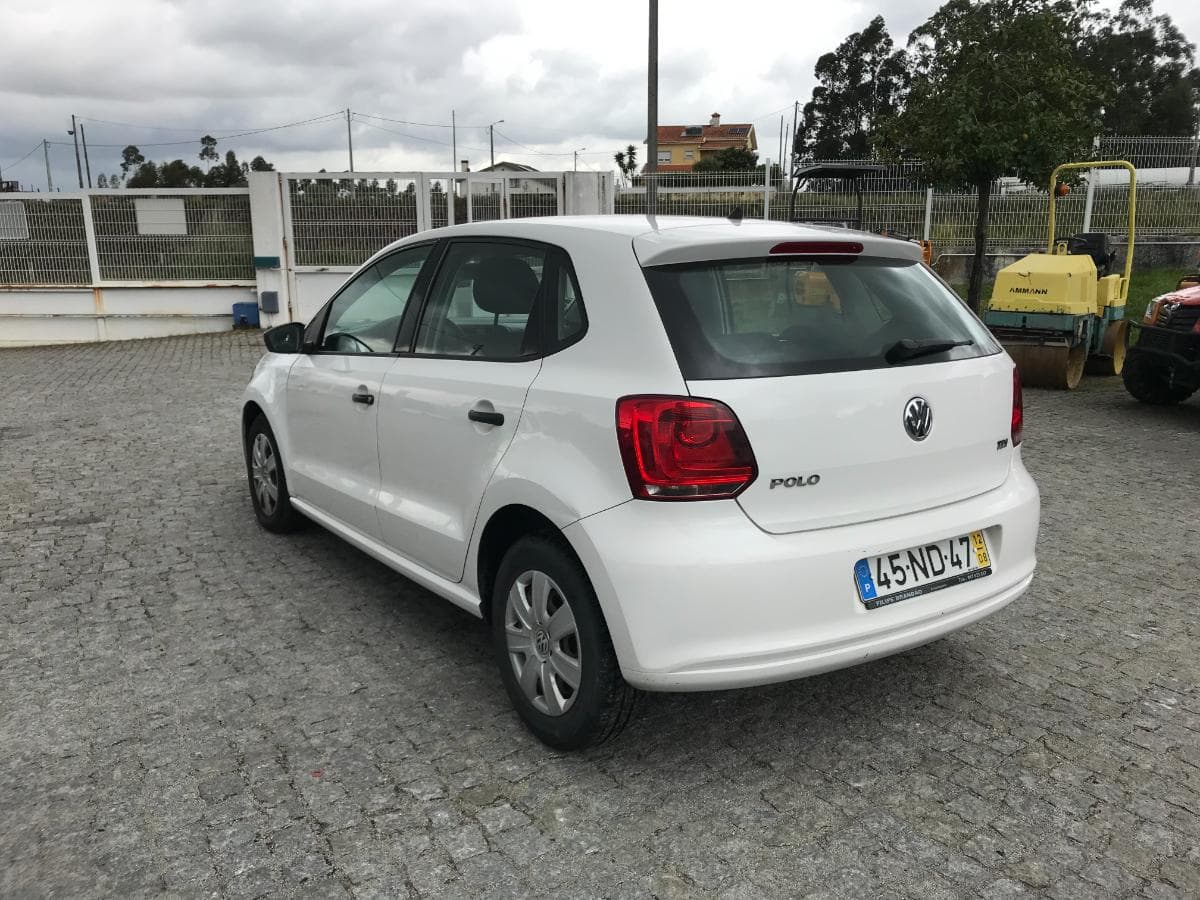 Volkswagen Polo 1.2 TDI · Ano 2012 — image 6