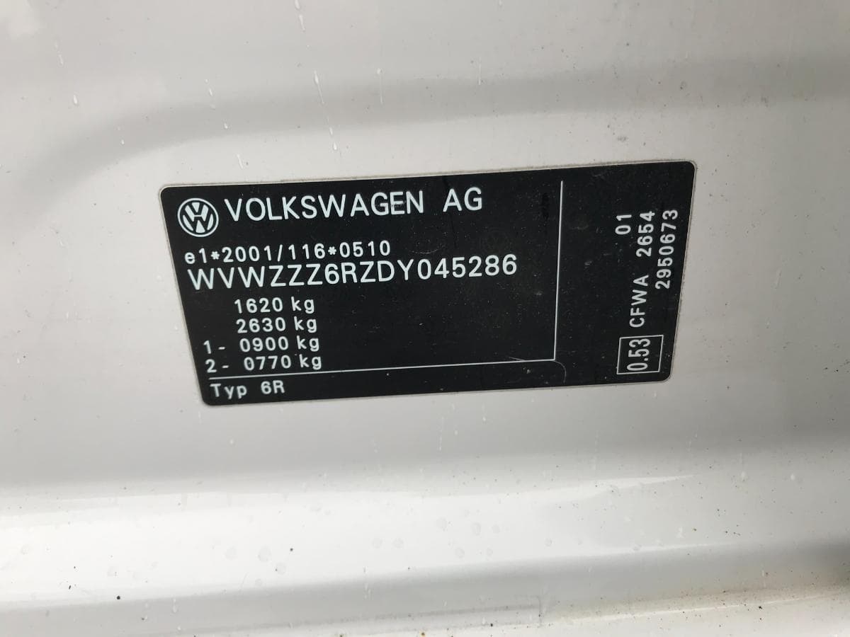 Volkswagen Polo 1.2 TDI · Ano 2012 — image 9