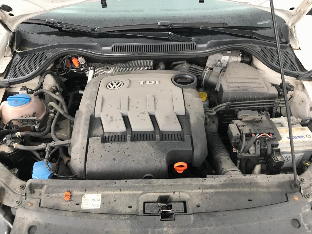 Volkswagen Polo 1.2 TDI · Ano 2012 — image 8
