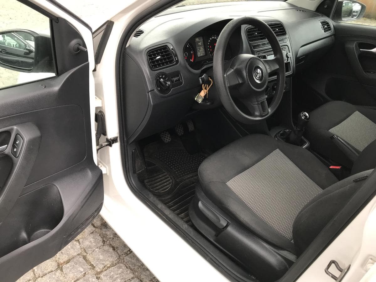 Volkswagen Polo 1.2 TDI · Ano 2012 — image 14