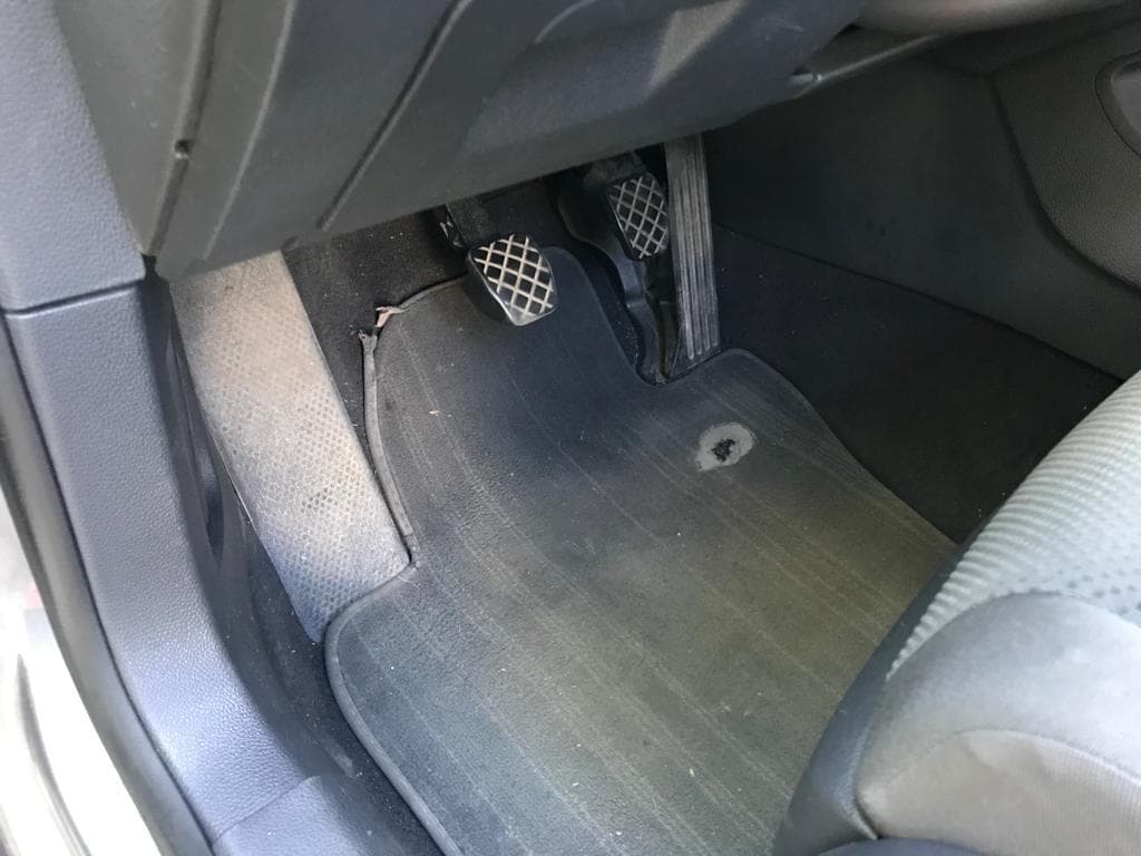 Volkswagen Golf 1.9 TDI · Ano 2004 — imagem 20