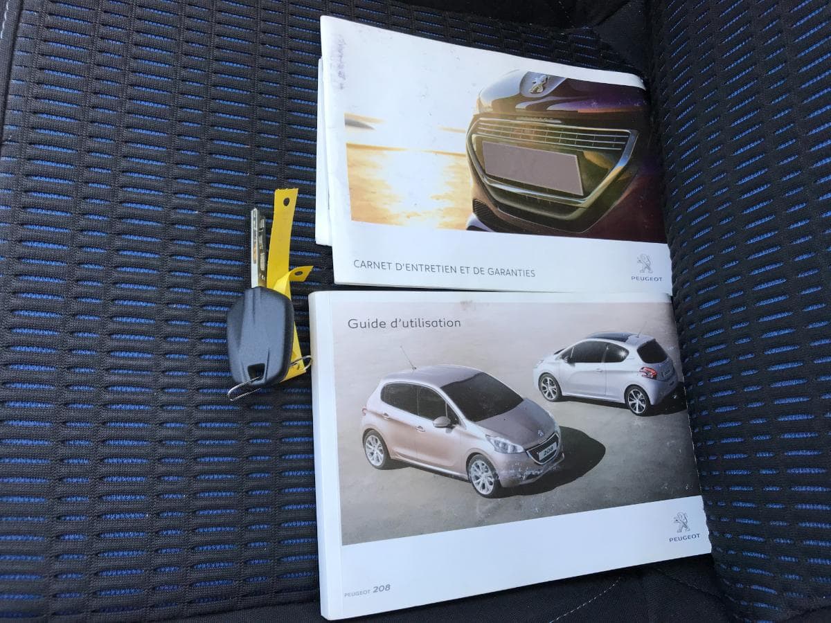 Peugeot 208 1.6 HDI· Ano 2012 — imagem 22