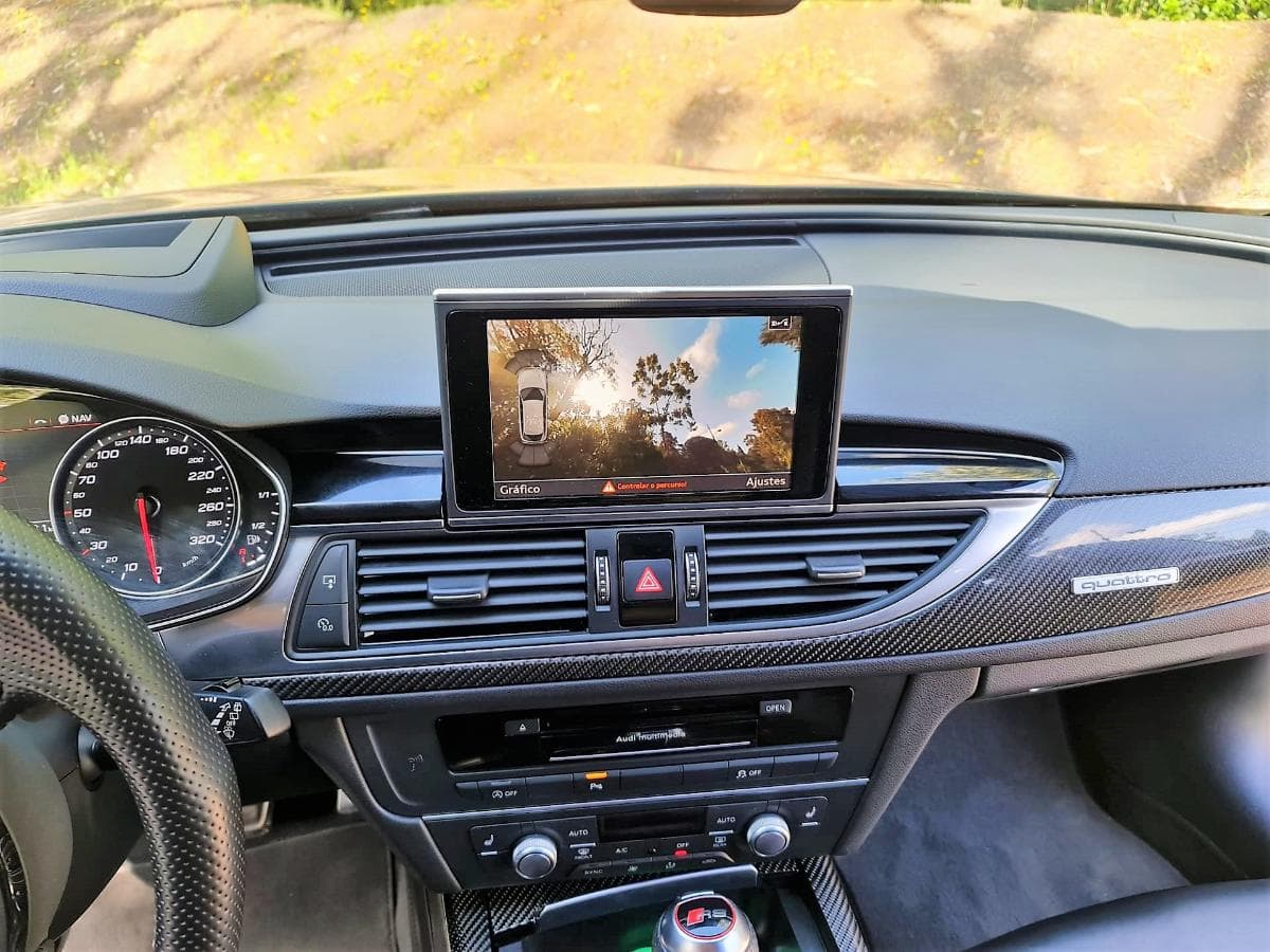 Audi RS6 — imagem 22