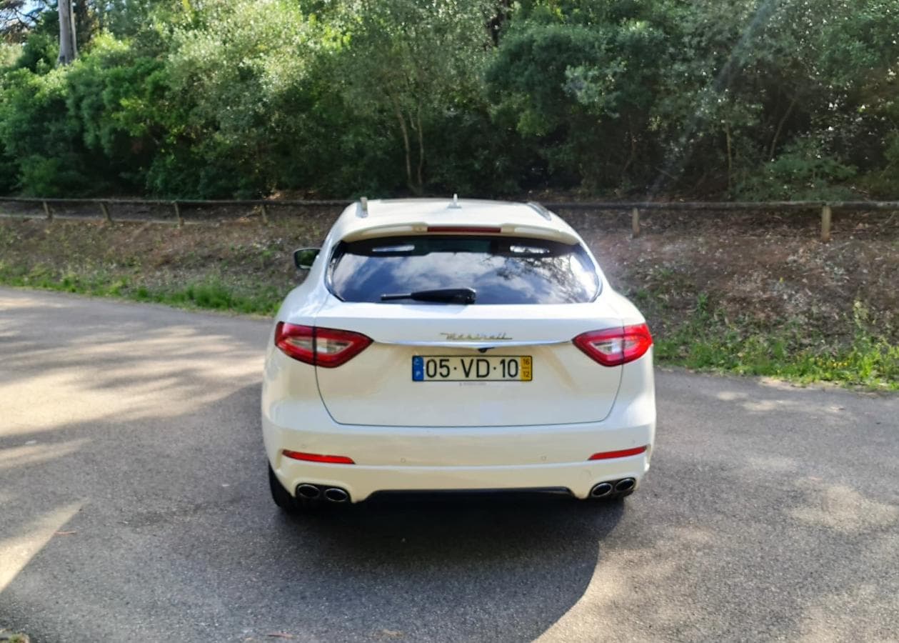 Maserati Levante V6 — imagen 8