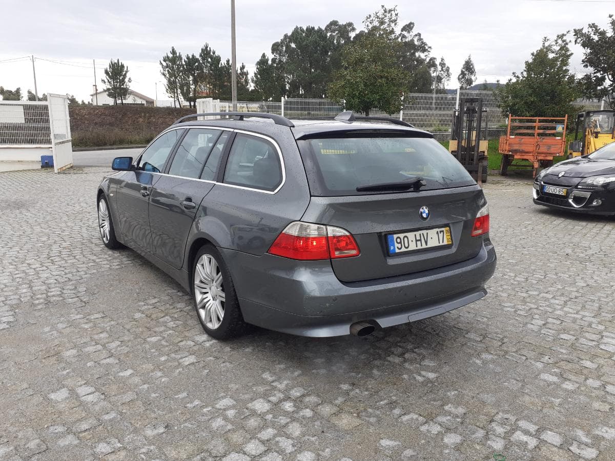 BMW 520D · Ano 2006 — imagem 6