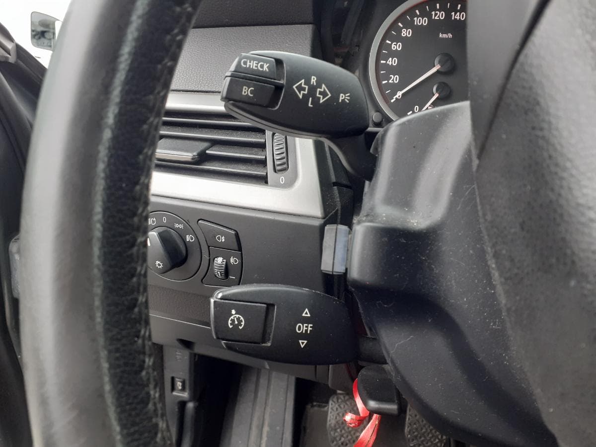 BMW 520D · Ano 2006 — imagem 19