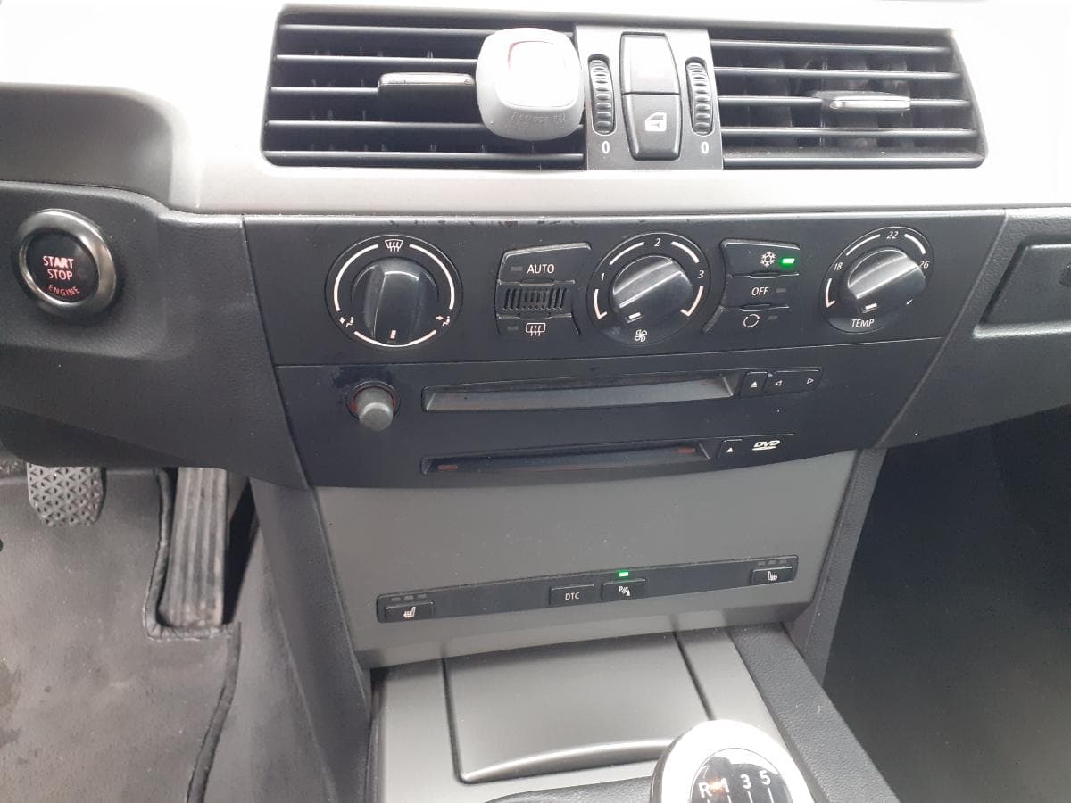 BMW 520D · Ano 2006 — imagem 23