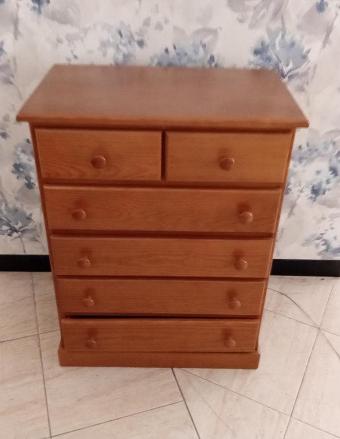 Mobiliário e Decoração ·