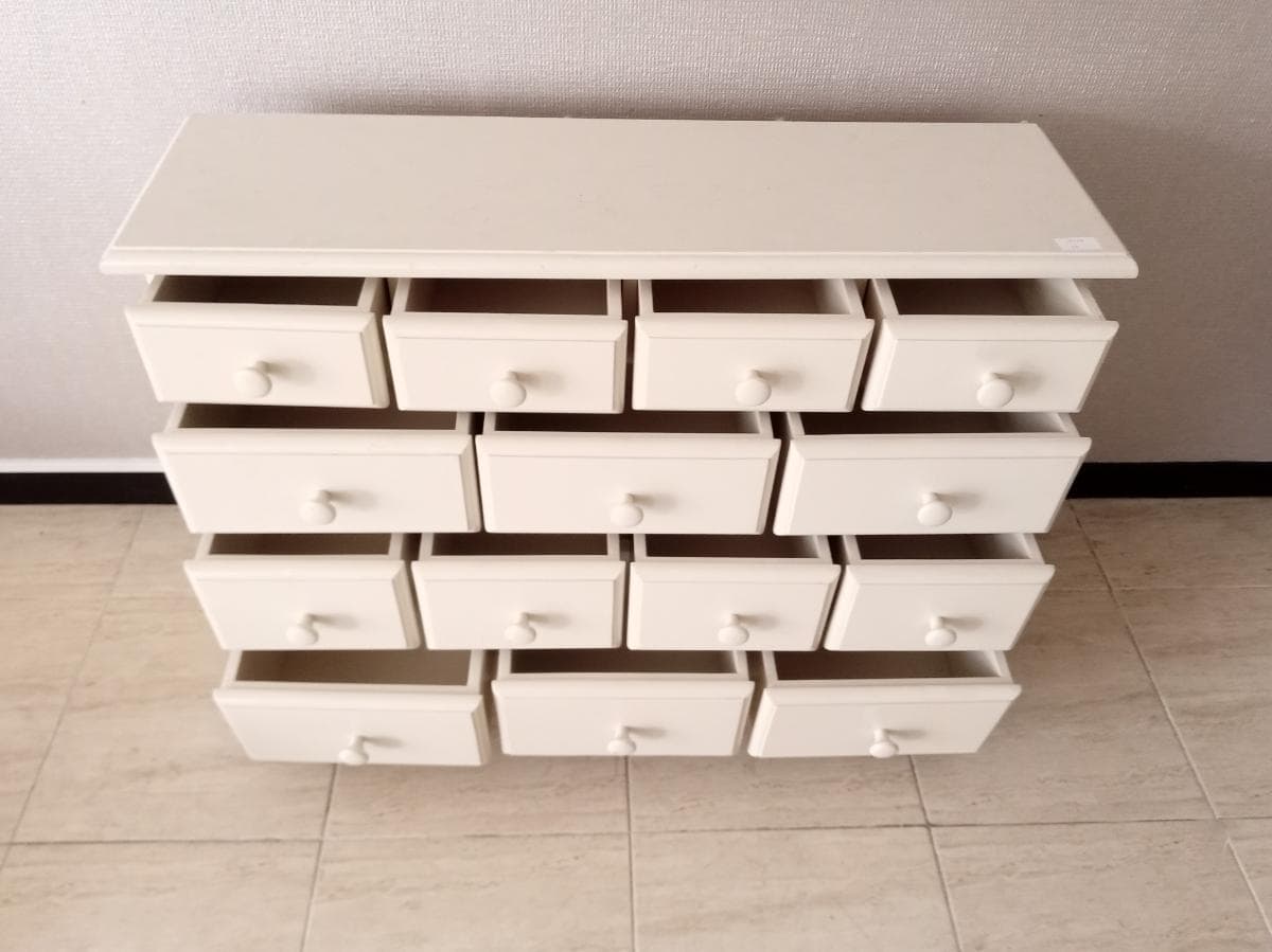 Mobilier et Décoration · — image 2
