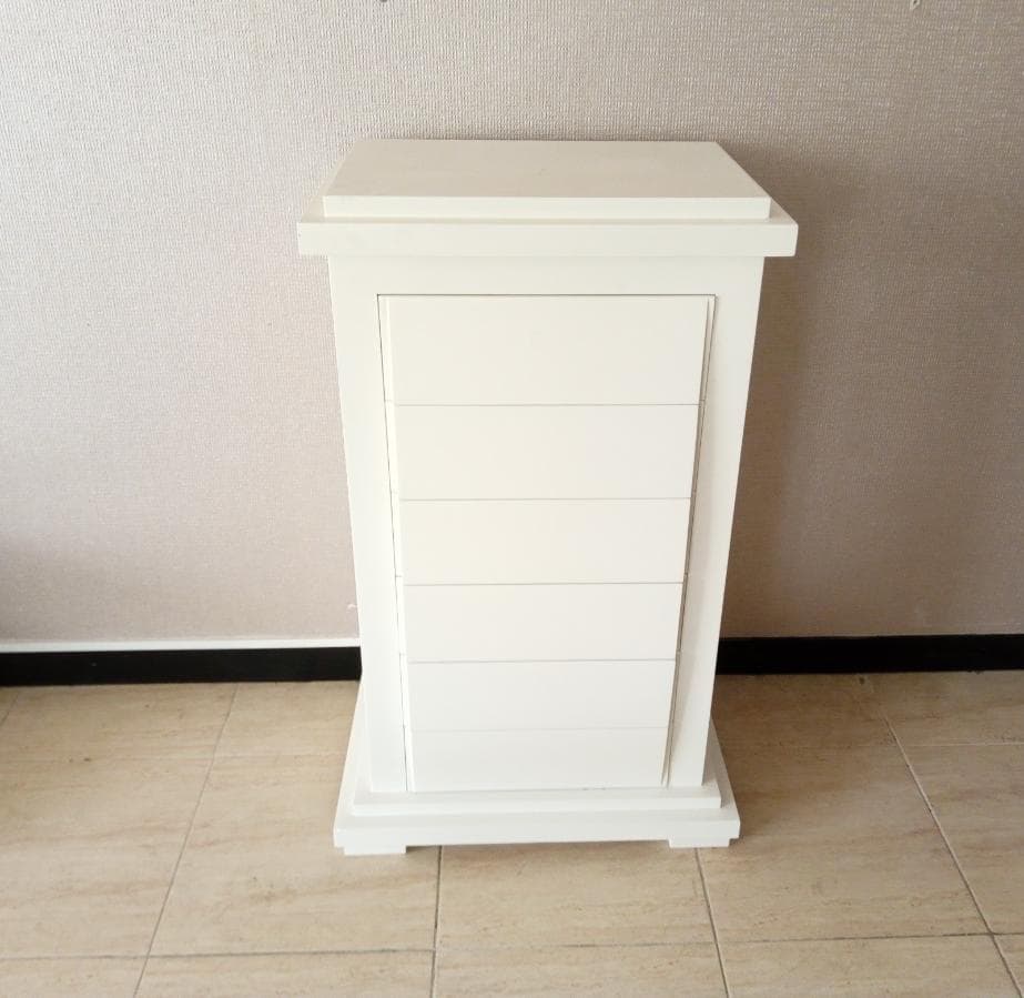 Mobiliário e Decoração · — imagem 1