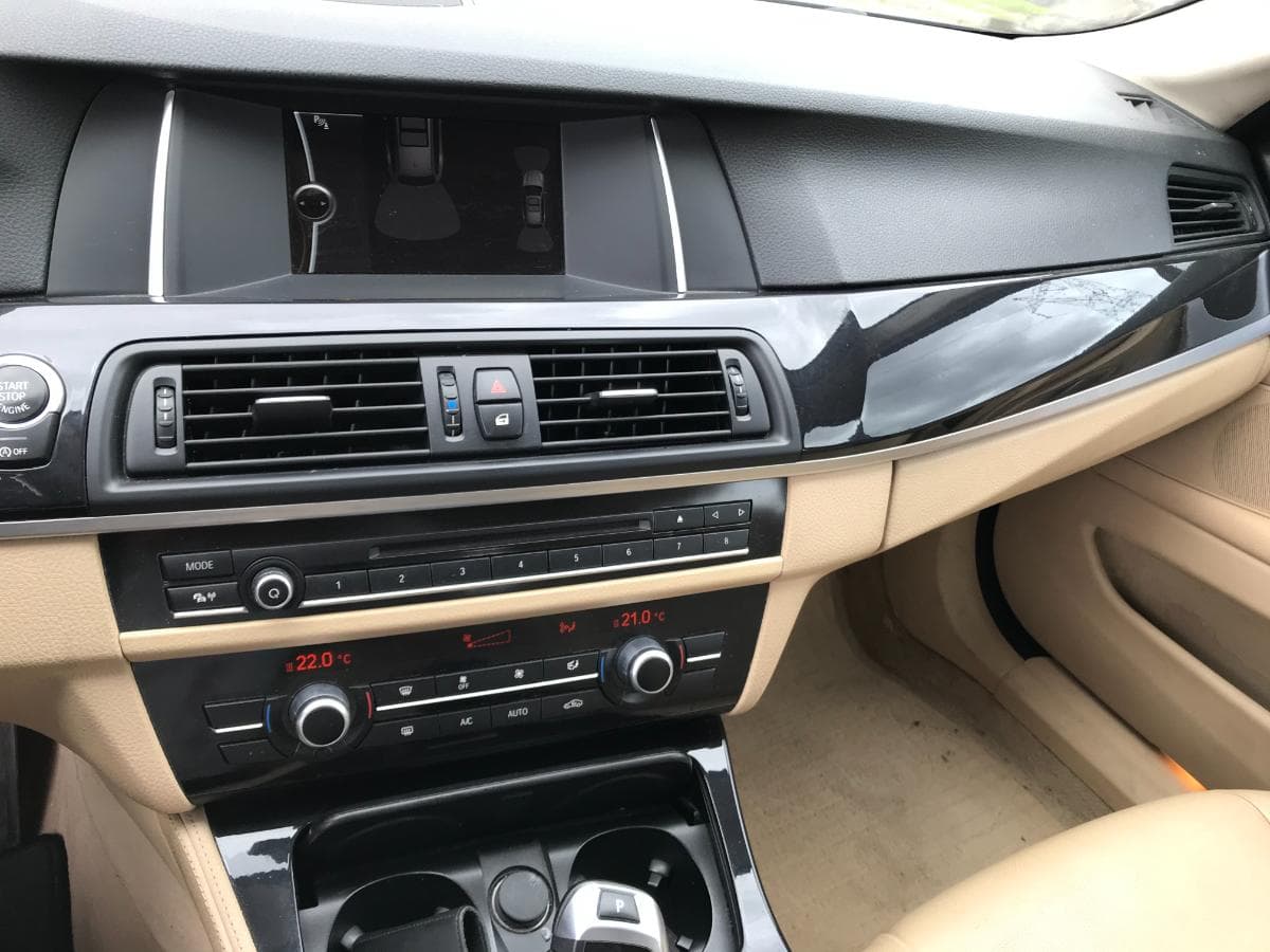 BMW 520D · Ano 2014 — image 14
