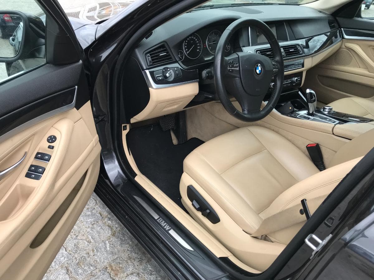 BMW 520D · Ano 2014 — image 13