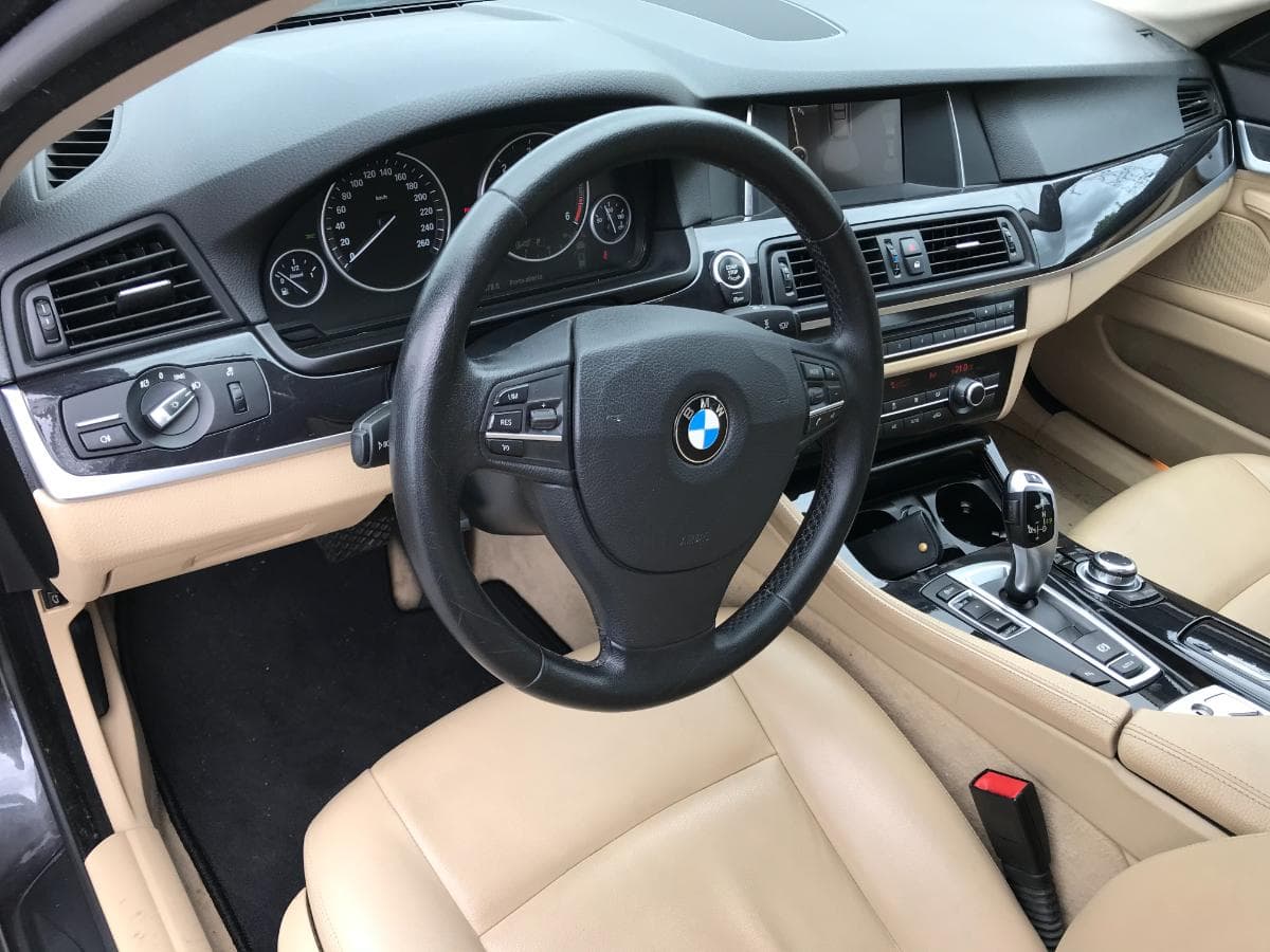 BMW 520D · Ano 2014 — image 16