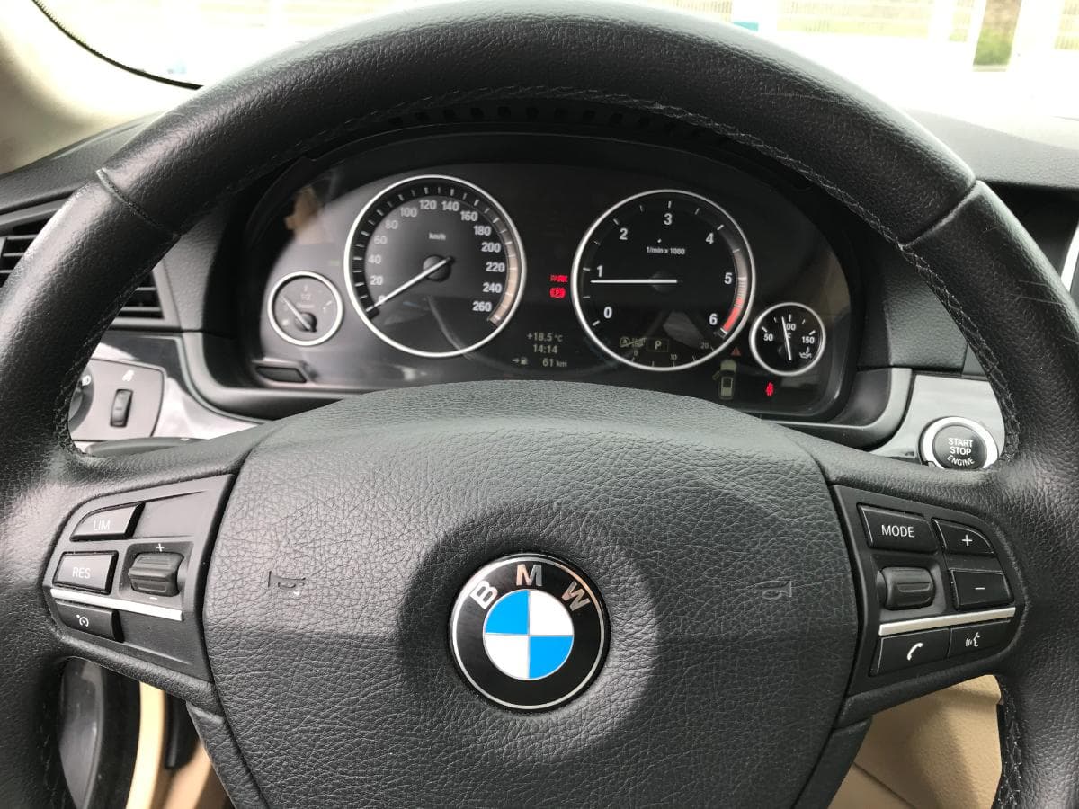 BMW 520D · Ano 2014 — image 25