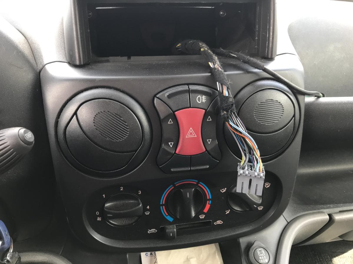 Fiat Doblo Multijet — imagen 12