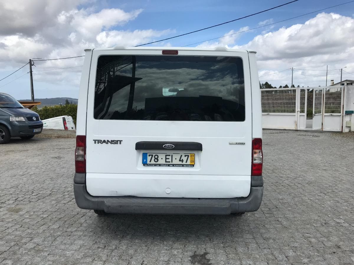Ford Transit · Ano 2007 — imagen 5