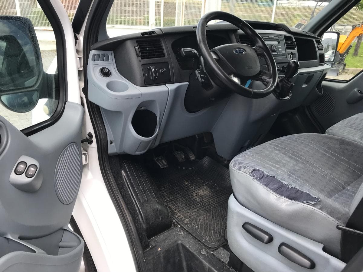 Ford Transit · Ano 2007 — imagen 12