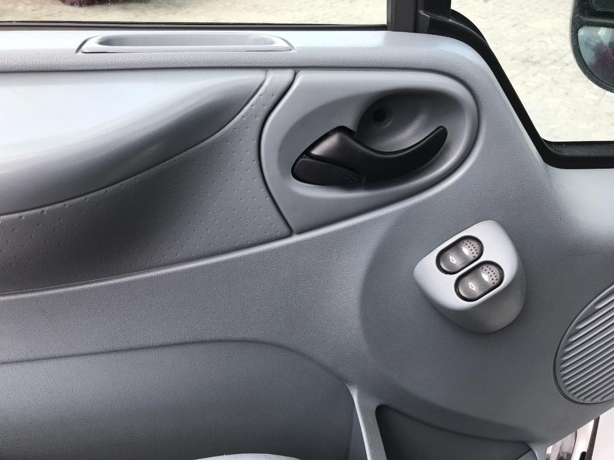 Ford Transit · Ano 2007 — imagen 18