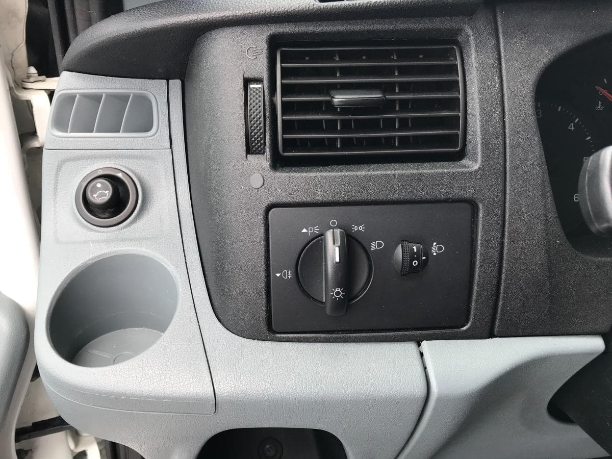 Ford Transit · Ano 2007 — imagen 21