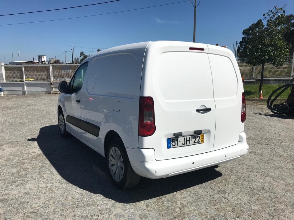 Citroën Berlingo · Ano 2010 — imagen 6