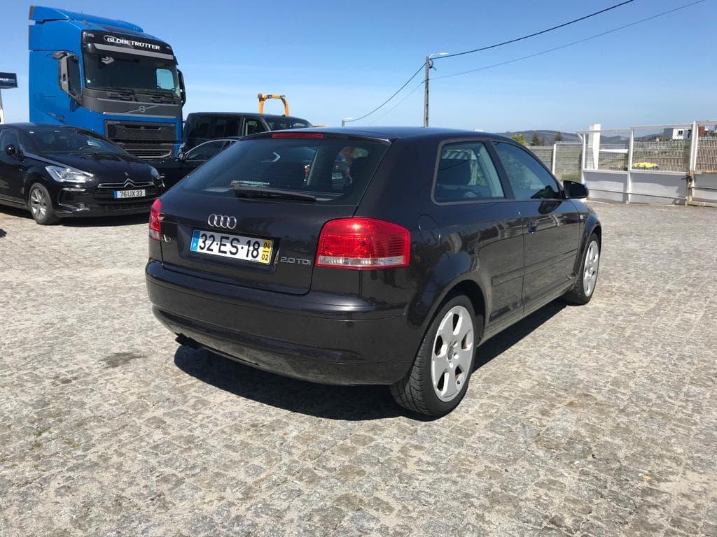 Audi A3 2.0 TDI · Ano 2004 — image 4
