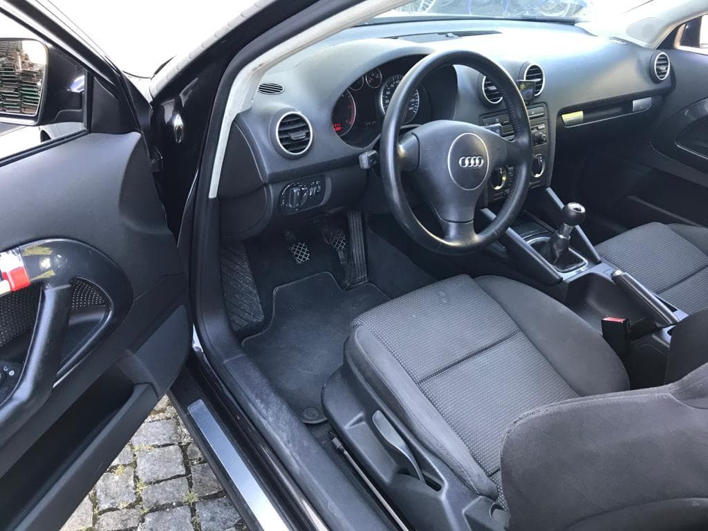Audi A3 2.0 TDI · Ano 2004 — image 12