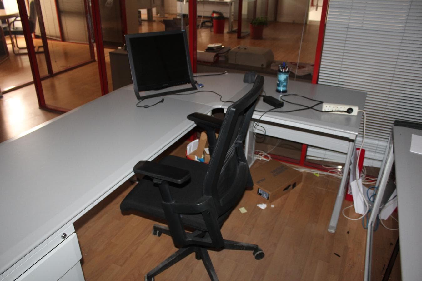 Equipamento de Escritório e Informático — imagem 2