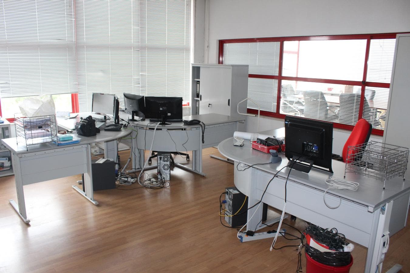 Equipamento de Escritório e Informático — image 14