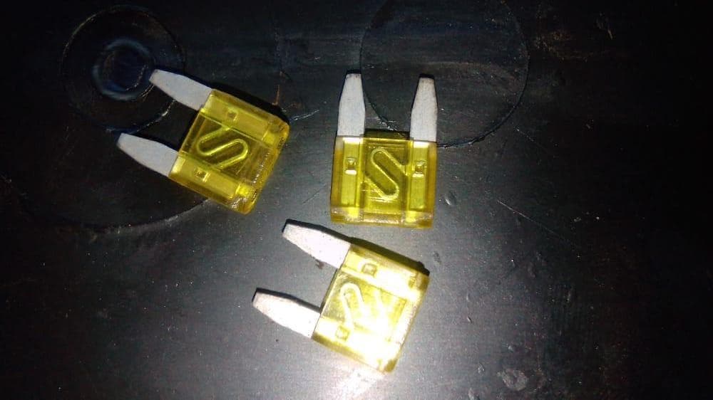 Piezas y Accesorios  ·
