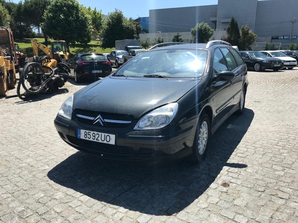 Citroën C5 2.0 HDI · Ano 2003 — image 3